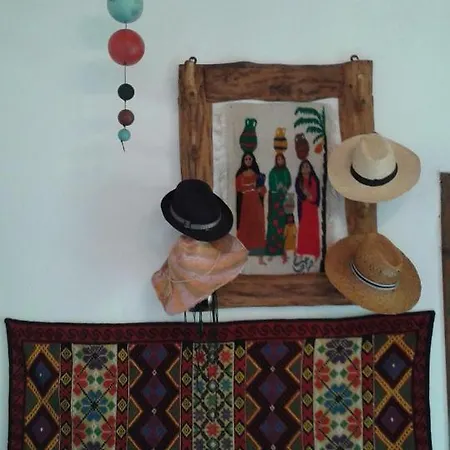 Lo Stazzo Bed & Breakfast *