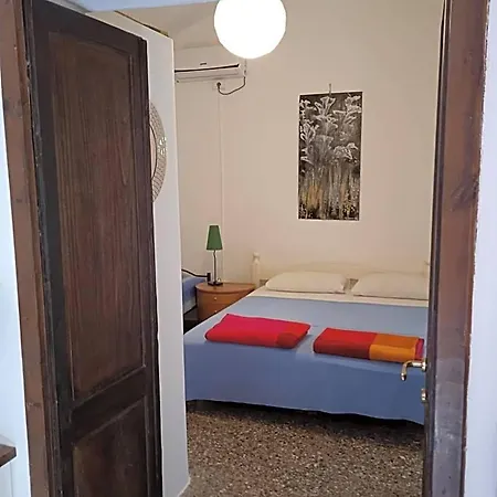 B&B Lo Stazzo 3*